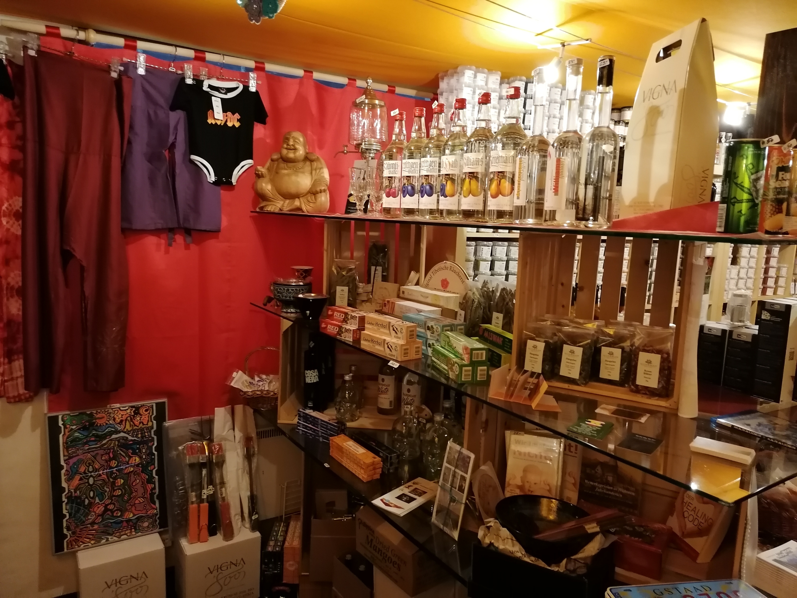 Feinkost und Spezialitäten aus aller Welt in der Würzbar